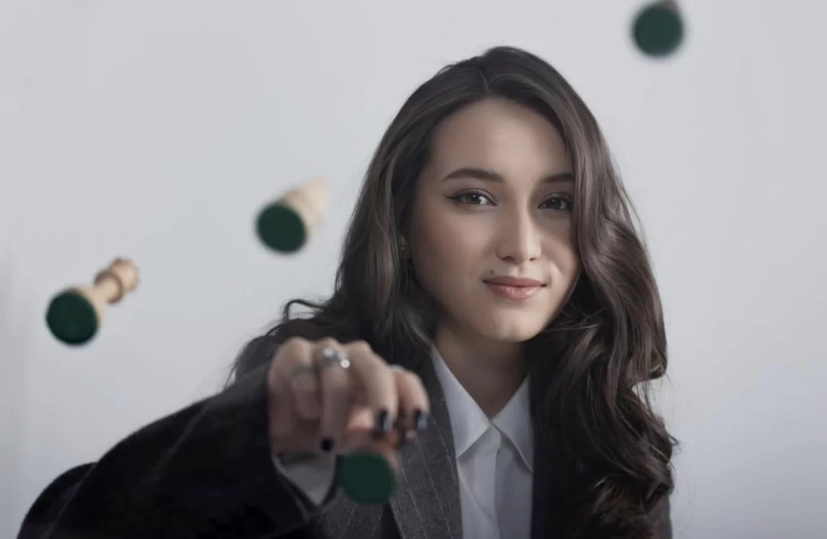 Жансая Әбдумәлік не себепті депутаттыққа бет бұрғанын айтты