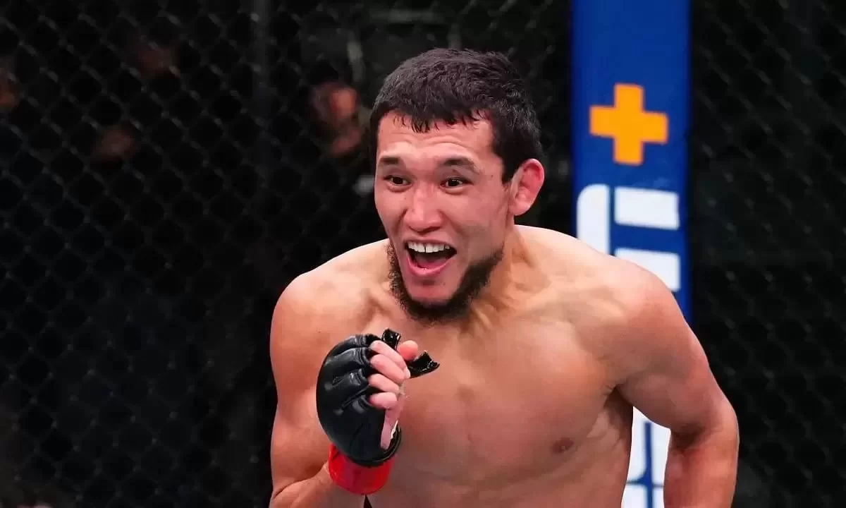 Әліби Ыдырыс UFC-дегі ерекше келісімшарты жайлы тіс жарды