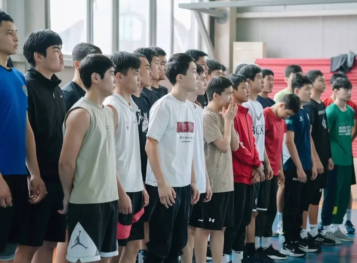 Қазақстан Азия чемпионатына 56 боксшы апарады