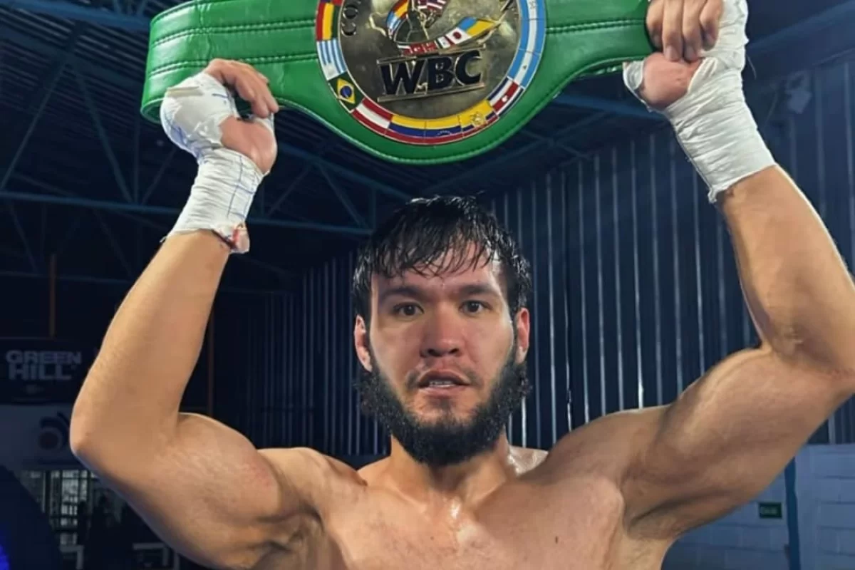"Қазақ титаны" WBC белбеуін нокаутпен жеңіп алды (ВИДЕО)