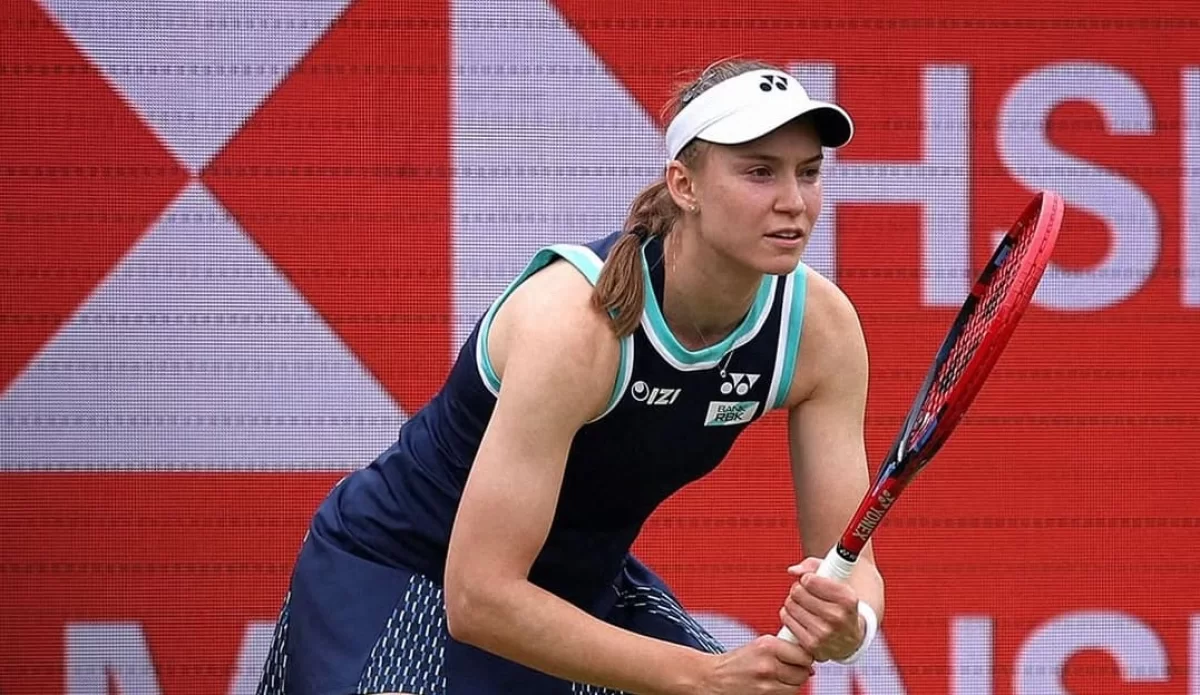 Елена Рыбакина Лондондағы турнирде қазіргі чемпионды жеңіп, ширек финалға шықты