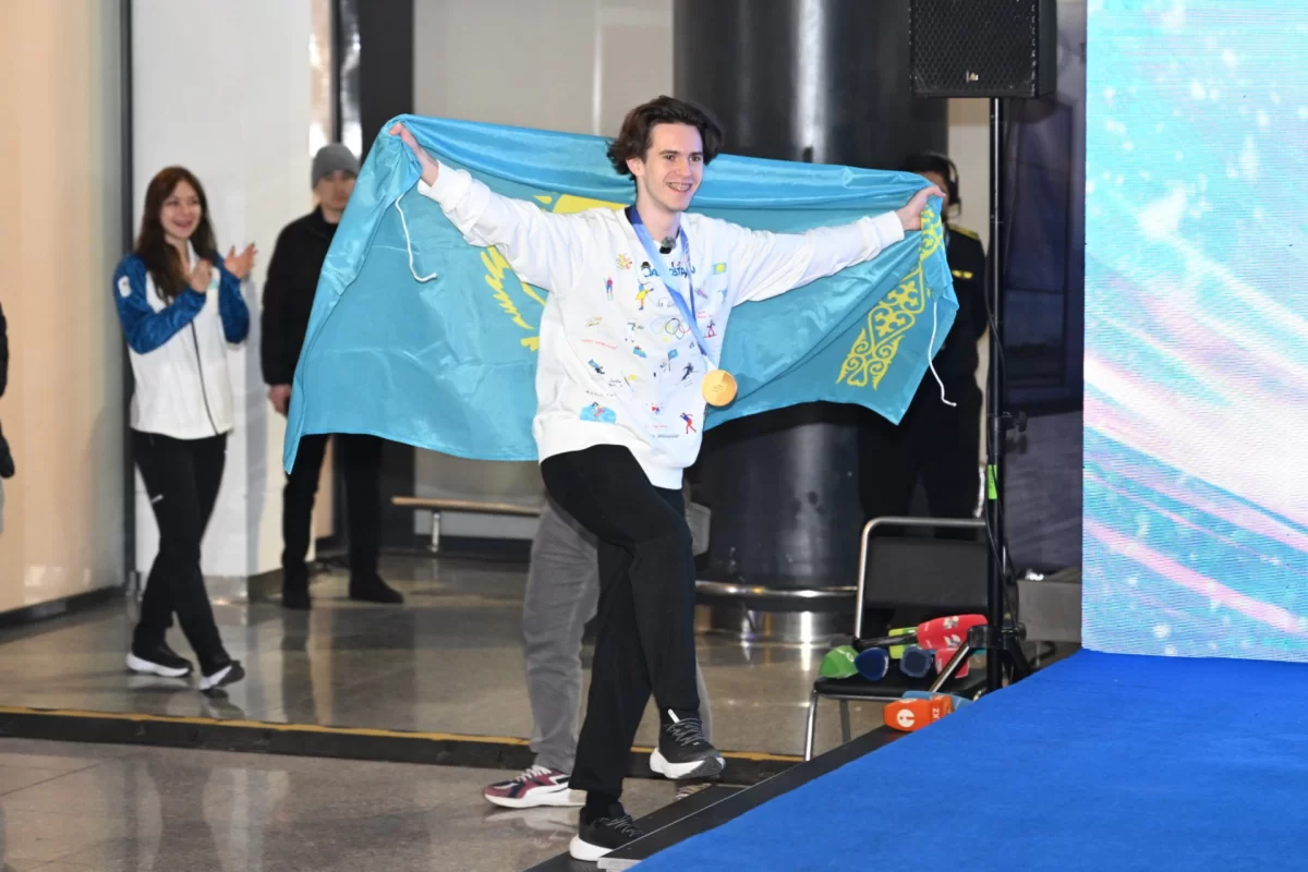 Шайдоров пен оның бапкерлеріне қанша сыйақы төленгені белгілі болды