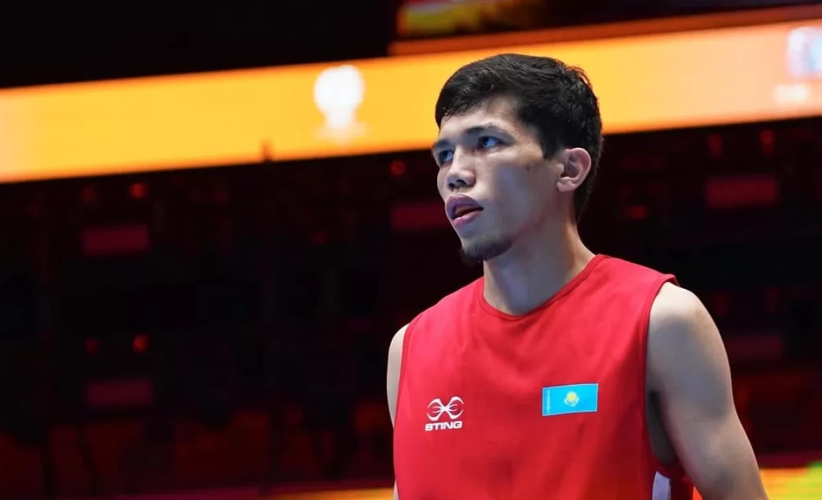 Санжар Тәшкенбай Еуропа чемпионын нокдаунға жіберіп, финалға шықты (ВИДЕО)