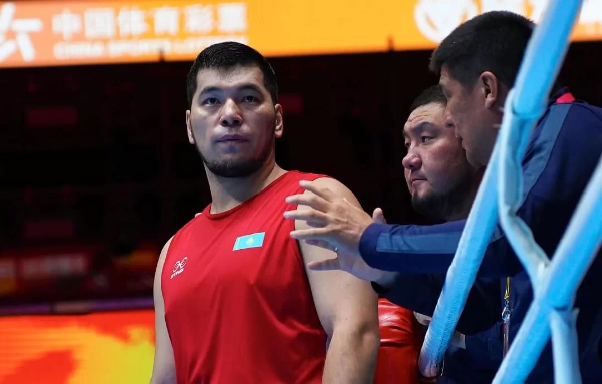 Айбек Оралбай неміс чемпионын ойсырата жеңіп, Қазақстанға бесінші алтын әкелді (ВИДЕО)