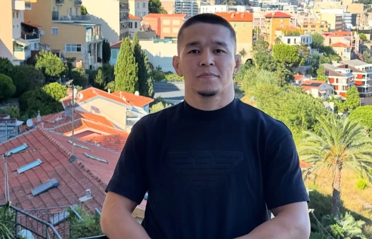 Асу Алмабаев UFC-дегі қарсыласымен Баку көшесінде кездесіп қалды
