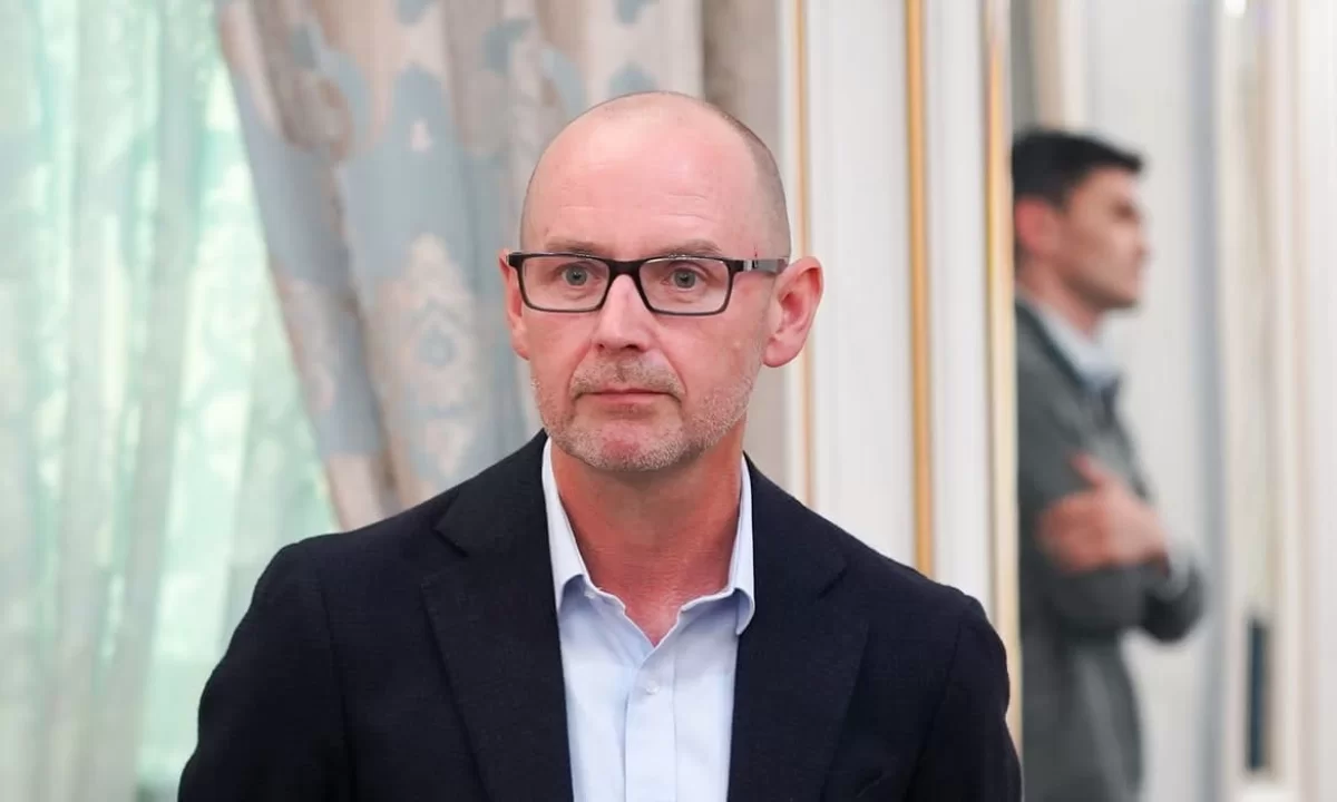 ҚФФ бас хатшысы Скотт Манн ҚПЛ төрешілеріне арналған семинар өткізді (ВИДЕО)