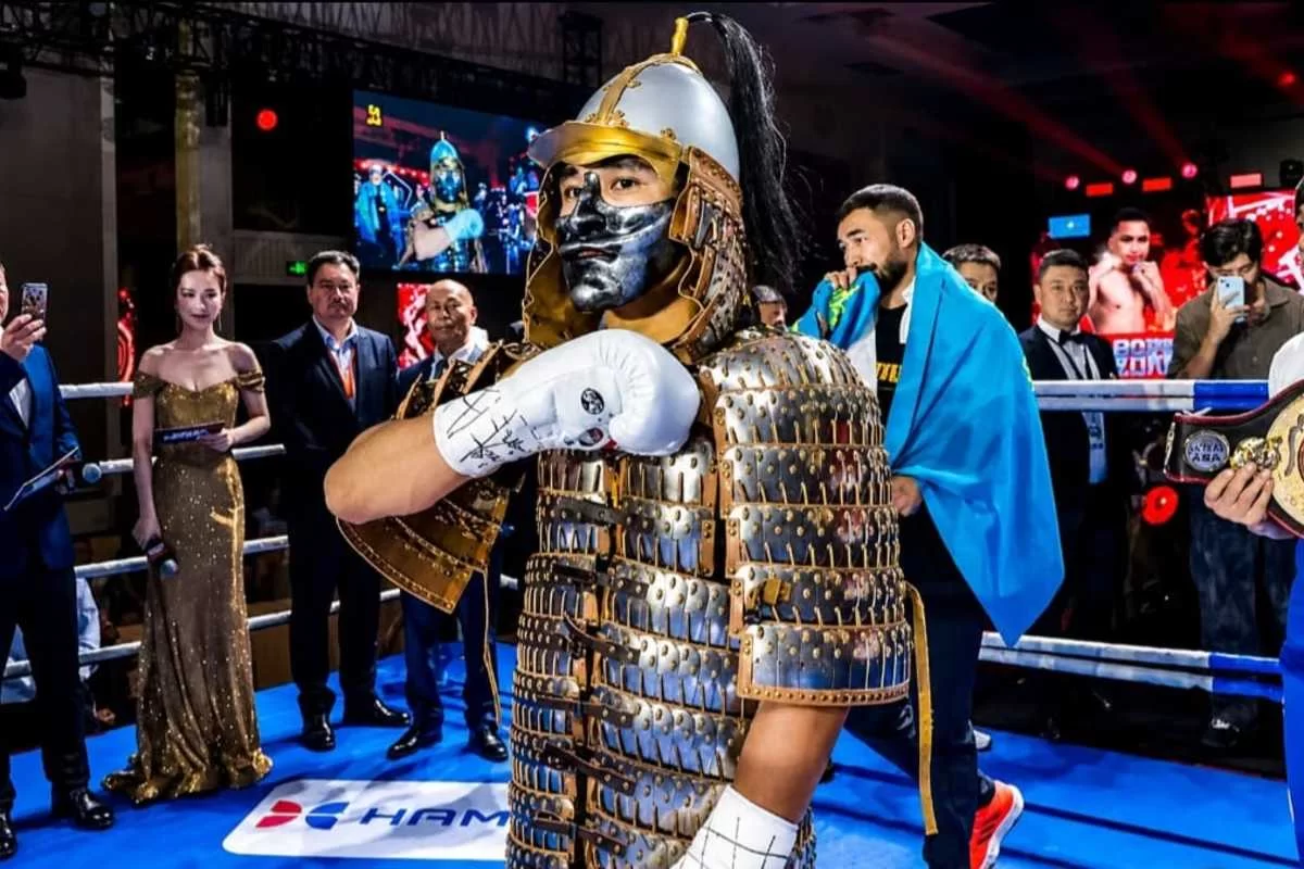 "Қазақ жауынгері" WBA Asia чемпиондық белбеуін жеңіп алды (ВИДЕО)