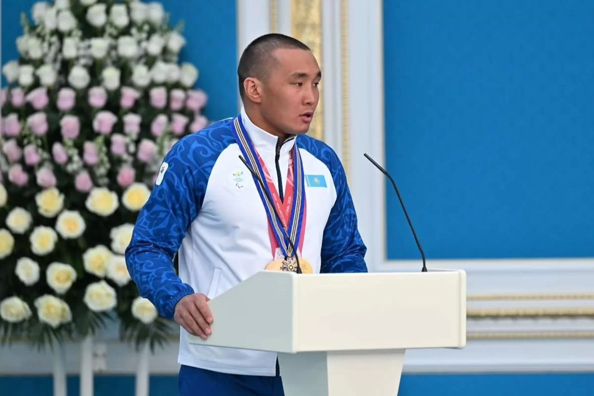 Паралимпиада чемпионы атанған отандасымыз жол апатына түсті (ВИДЕО)