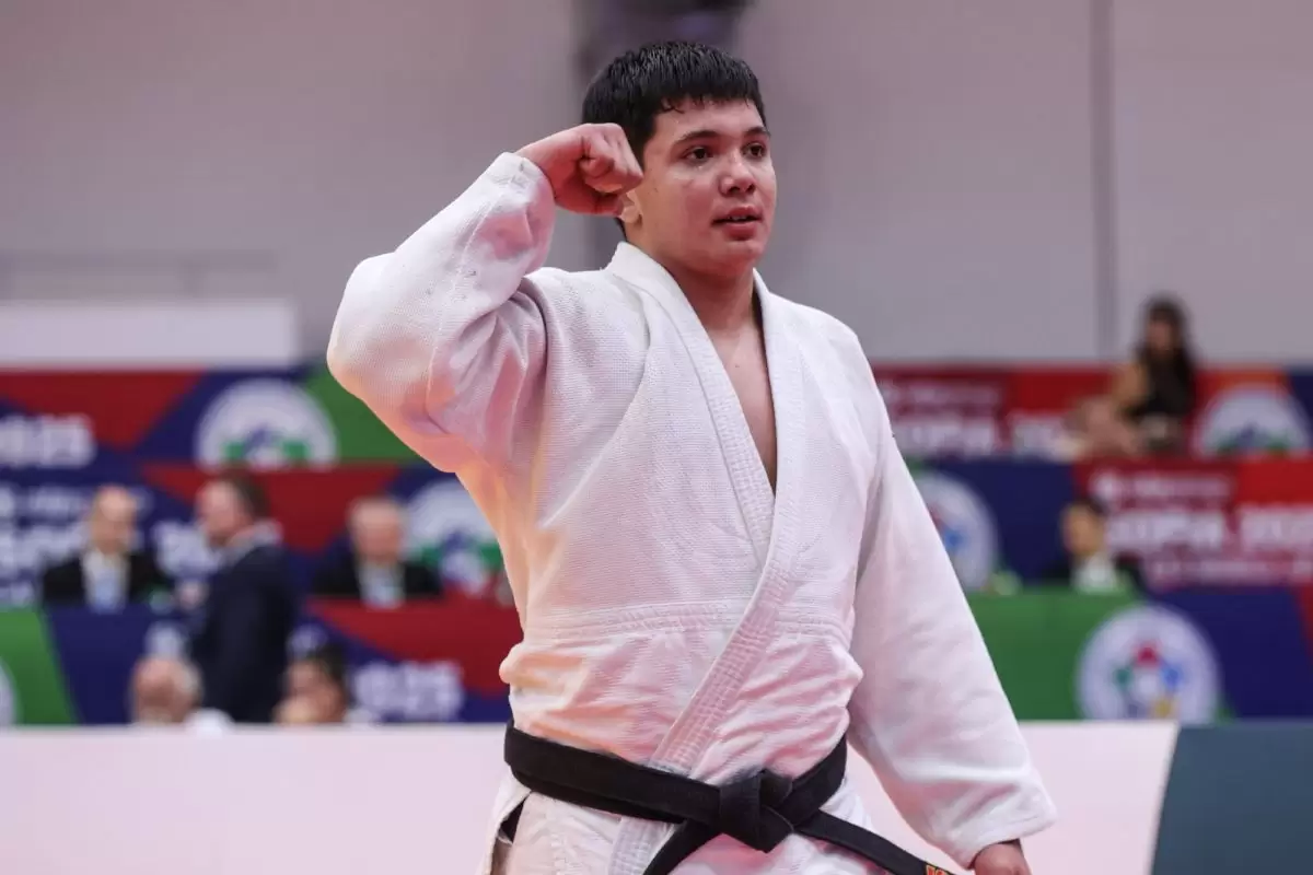 Қазақстан дзюдодан әлем чемпионатының үшінші алтынын иемденді