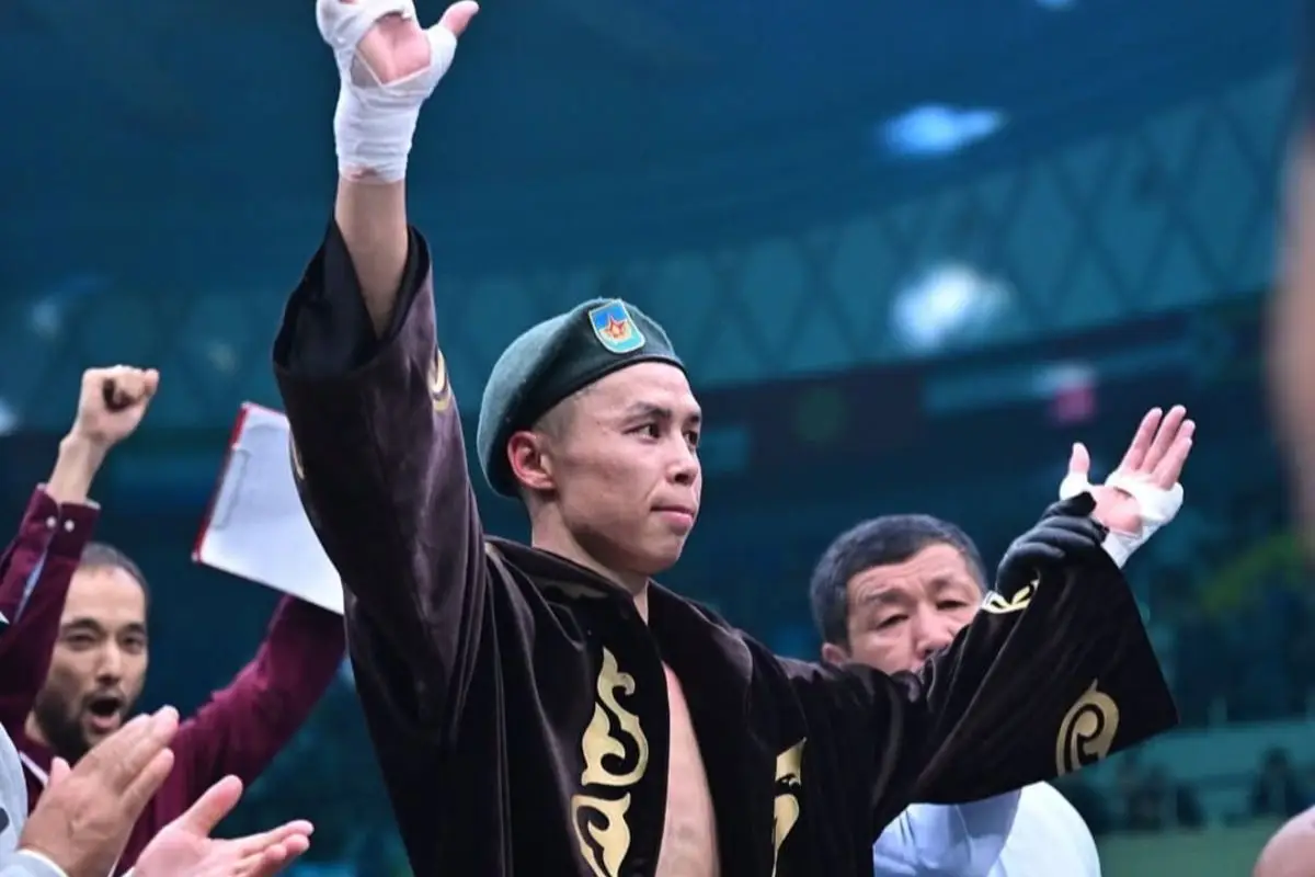 Бибосынов WBO Africa чемпионымен жекпе-жекте саусағын сындырып алды