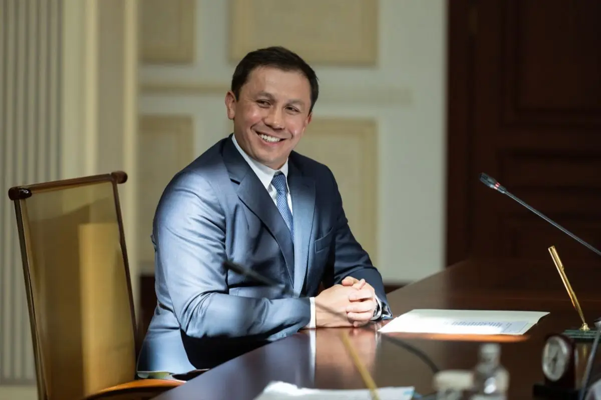 "Ұлы есімдердің бірі". Головкин Еуропа чемпионатына арнайы қонақ ретінде барды