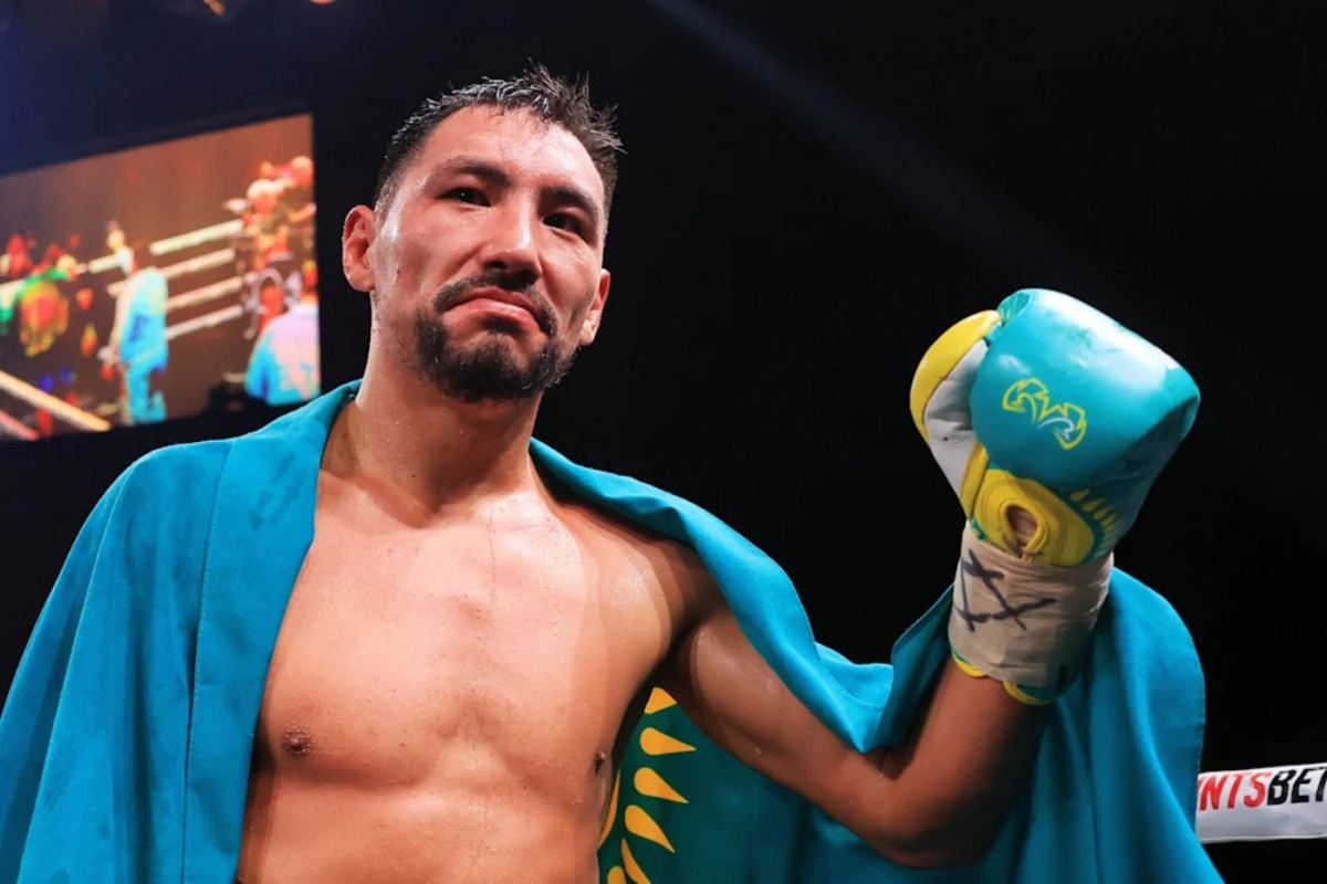 Жәнібек Әлімханұлы WBO чемпионы атағына таласады