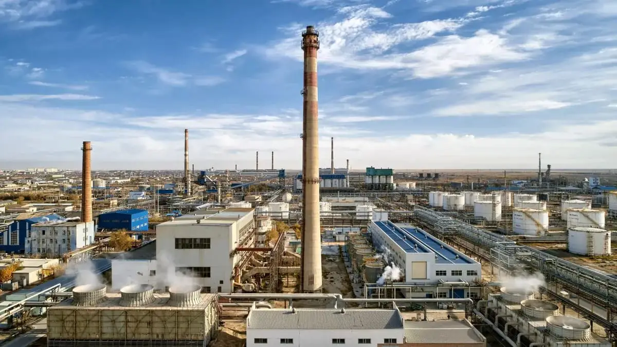 Астана мен Алматы бензині ең арзан әлемдегі 10 қаланың ішіне кірді