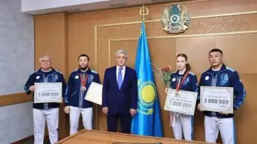 Паралимпиада жүлдегерлеріне пәтер кілті табысталды