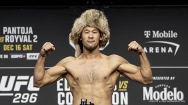 Бапкер: Шавкат Рахмонов UFC-дің басқа дивизионына ауысуы мүмкін