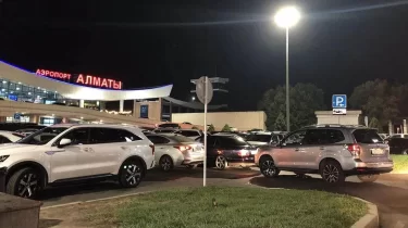 Алматы әуежайындағы автотұрақ 1 қаңтардан бастап қымбаттайды