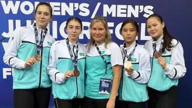 Қазақстандық семсершілер жасөспірімдер арасындағы әлем Кубогында кезекті медаль жеңіп алды
