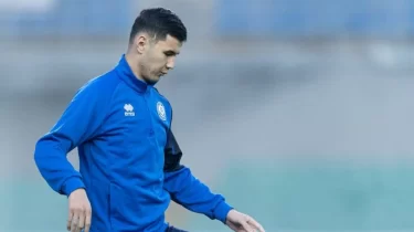 Ұлттық құрама ойыншысы жаңа командаға ауысты