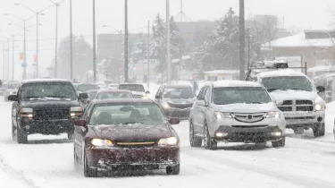 Көлікті ұзақ қыздыру: ішкі істер органдары жаппай айыппұл салуды мақсат етпейді