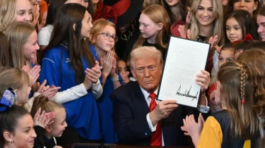 Трамп трансгендерлердің турнирге қатысуына тыйым салды (ВИДЕО)