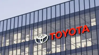 Toyota 106 мың көлігін кері қайтарады
