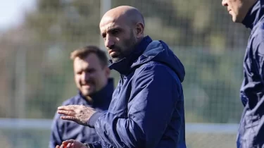 Әли Әлиев бас бапкер ретінде Қазақстан құрамасында дебют жасады