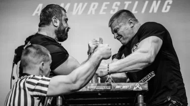 Қазақстандық армрестлер әлем чемпионы атағынан айырылып қалды