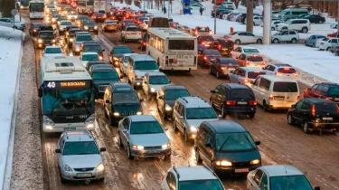 Астанадағы көлік кептелісі мәселесі қалай шешіледі – Жеңіс Қасымбек түсіндірді