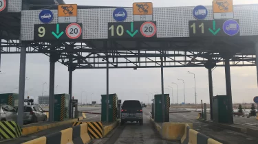 Қазақстанда ақылы жолдармен кімдер тегін жүре алады?