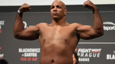 UFC файтері допинг үшін дисквалификацияға ұшырады