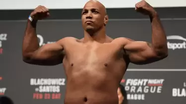 UFC файтері допинг үшін дисквалификацияға ұшырады