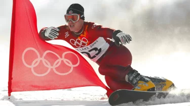 10 миллион доллар сыйақы! ФБР бұрынғы сноубордшыны не үшін өлі-тірісін іздеуде?