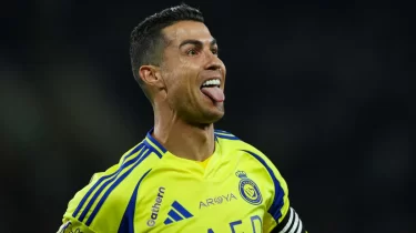 40 жастағы Криштиану Роналду әлемдік рекорд орнатты (ВИДЕО)