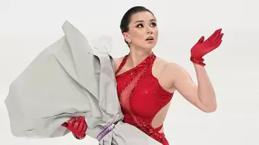 Камила Валиева жаңа образда бой көрсетті (ФОТО)