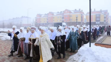 Ақтөбеде келіндер керуені өтті