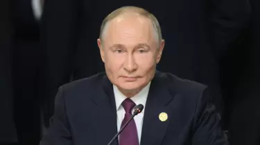 Владимир Путин әлем чемпионы атанған қазақ боксшысына құттықтау жолдады