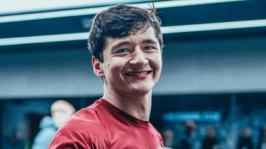 Абдукодир Хусанов қызына сөз салды (ВИДЕО)