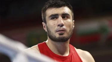 Баходир Джалолов Астанадағы жекпе-жек қарсаңында күтпеген мәлімдеме жасады