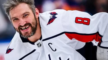 Балаша қуанды! Овечкиннің "Вашингтон" киім ілетін бөлмедегі видеосы желіде тарады