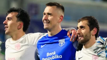 Қазақстан құрамасының қақпашысы Әзербайжан чемпионатында үш гол жіберіп алды