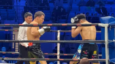 Батыр Жүкембаев кәсіпқой бокстағы 24-ші жеңісіне қол жеткізді (ВИДЕО)