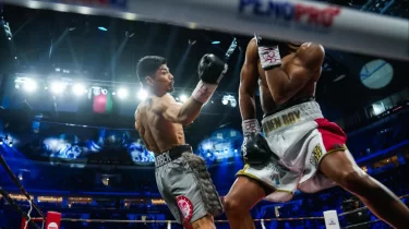 Қазақ спорт комментаторы сынға ұшырады (ВИДЕО)