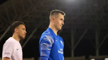 Қазақстан құрамасының қақпашысы 98 секундта екі гол жіберіп алды (ВИДЕО)