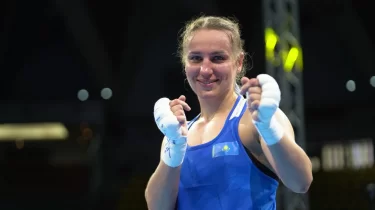 Қазақстандық боксшы Ресейдегі турнирде қарсыласын талқандап, медальге жақындады