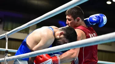 Отандасымыз Ресейде қарсыласын нокдаунға түсірді