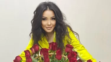 "Тамаша орындау": Маржан Арапбаева жаңа әнімен желіні жаулап алды (ВИДЕО)