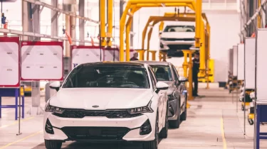 Қазақстанда екі жаңа автозауыт іске қосылады