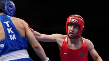 Азия чемпионатындағы қызу кезең: қазақстандық жас боксшылар жарқырай түсті (ВИДЕО)