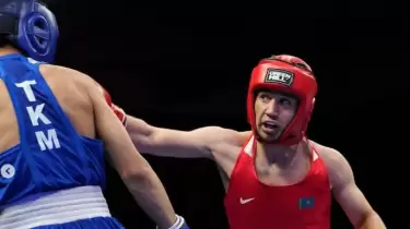 Азия чемпионатындағы қызу кезең: қазақстандық жас боксшылар жарқырай түсті (ВИДЕО)