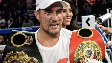 Қазақстандық боксшы Сергей Ковалевті ауруханаға түсірді (ВИДЕО)